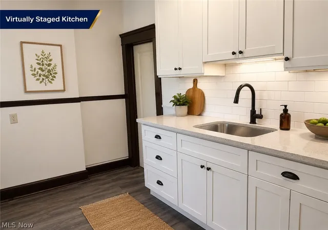 Listing Photo 5 - Condo for sale in building located at 13401 Graham Rd, Cleveland, OH 44112