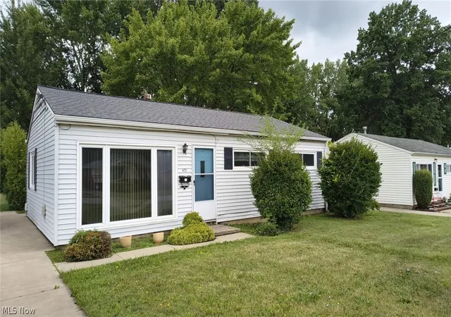 Sale Pending at 472 N Rocky River Dr, Berea, OH 44017 | MLS# 5235304 | Listing updated on 2026-09-11