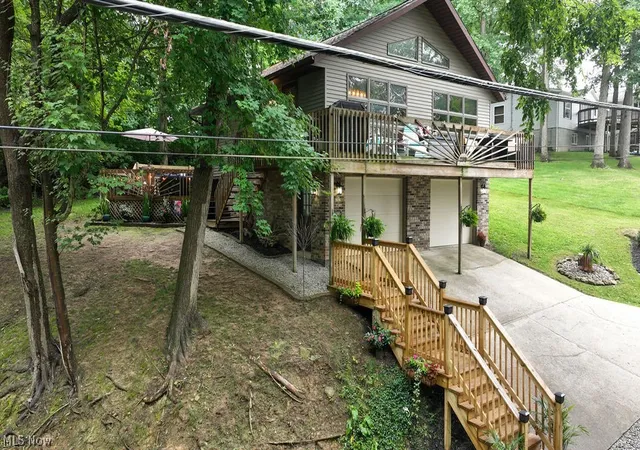 Photo 3 of Sale Pending at 2319 Camille Rd SW, Sherrodsville, OH 44675 | MLS# 5232673 | Listing updated on 2026-09-03