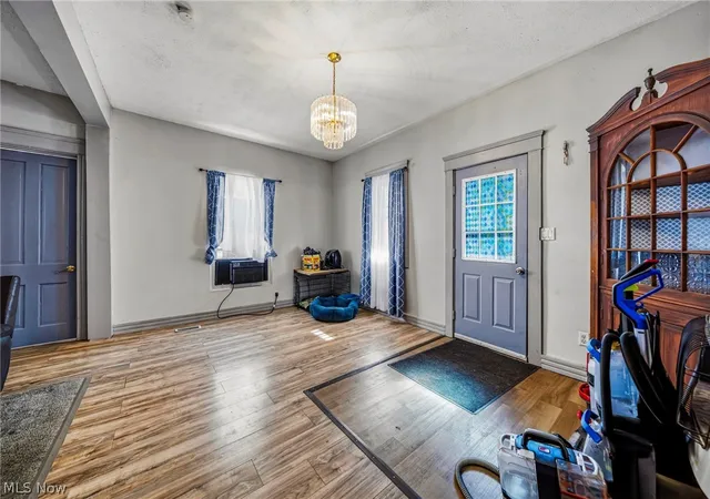 Photo 3 of Single family home for sale at 305 W 53rd Street, Ashtabula, OH 44004 | MLS# 5231311 | Listing updated on 2026-09-15