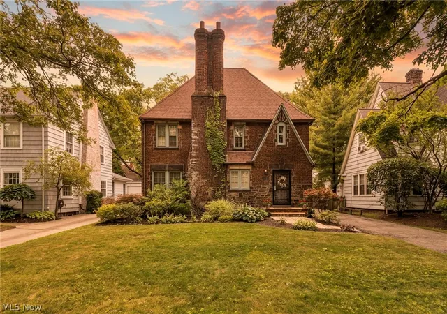 Photo 1 of Single family home for sale at 3295 Glencairn Rd, Shaker Heights, OH 44122 | MLS# 5235164 | Listing updated on 2026-09-11