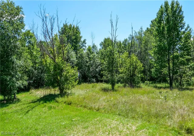 Photo 3 of Sale Pending at 3254 Hommon Rd, Ravenna, OH 44266 | MLS# 5235326 | Listing updated on 2026-09-24