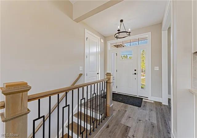 Photo 3 of Single family home for sale at 2048 Forest Dr, Eastlake, OH 44095 | MLS# 5234062 | Listing updated on 2026-09-08