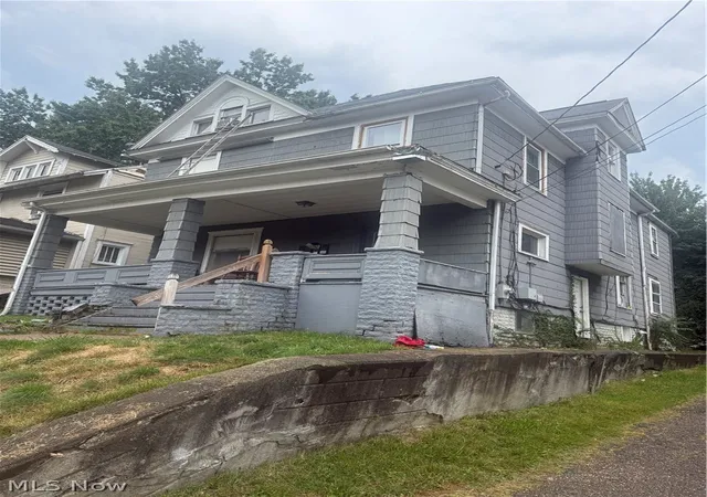 Photo 2 of Multi family home for sale at 1018 9th Street Nw, Canton, OH 44703 | MLS# 5235431 | Listing updated on 2026-09-04