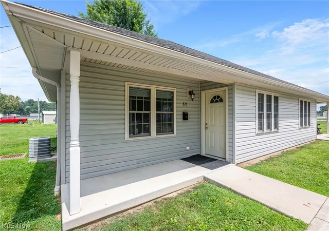 Photo 2 of Multi family home for sale at 820 826 S 14th Street, Cambridge, OH 43725 | MLS# 5234147 | Listing updated on 2026-09-08