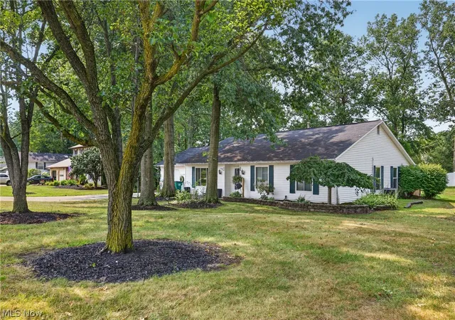 Photo 3 of Sale Pending at 1511 Welch Rd, Painesville, OH 44077 | MLS# 5235172 | Listing updated on 2026-09-13