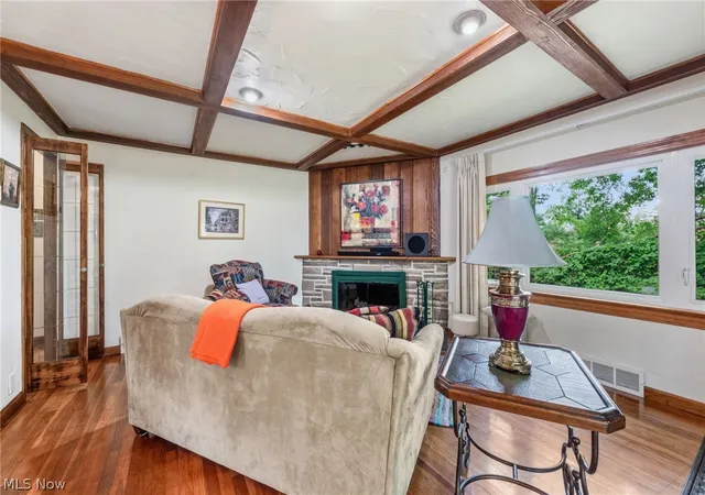 Photo 4 of Single family home for sale at 3849 Bainbridge Rd, Cleveland, OH 44118 | MLS# 5235598 | Listing updated on 2026-09-15