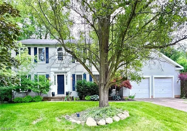 Photo 1 of Single family home for sale at 5825 Nicholson Dr, Hudson, OH 44236 | MLS# 5235714 | Listing updated on 2026-09-10