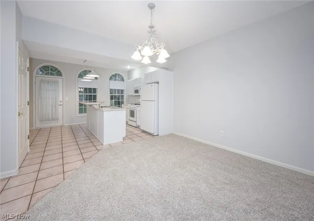 Listing Photo 5 - Condo for sale in building located at 2036 Jennifer St, Akron, OH 44313