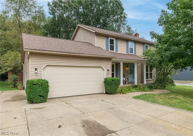 Photo 1 of Sale Pending at 13340 Cinnamon Ln Ave Nw, Mogadore, OH 44260 | MLS# 5229012 | Listing updated on 2026-10-01
