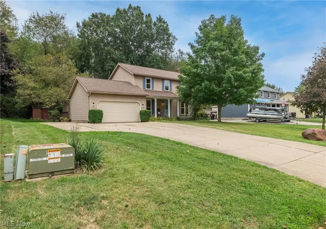 Photo 2 of Sale Pending at 13340 Cinnamon Ln Ave Nw, Mogadore, OH 44260 | MLS# 5229012 | Listing updated on 2026-10-01