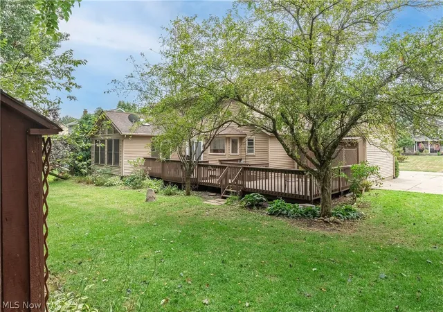 Photo 4 of Sale Pending at 13340 Cinnamon Ln Ave NW, Mogadore, OH 44260 | MLS# 5229012 | Listing updated on 2026-10-01
