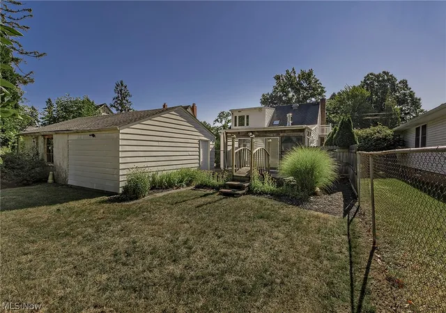 Photo 40 of Single family home for sale at 1016 Lander Rd, Cleveland, OH 44143 | MLS# 5230586 | Listing updated on 2026-09-10