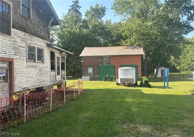 Photo 3 of Sale Pending at 284 W Main St, Andover, OH 44003 | MLS# 5235844 | Listing updated on 2026-10-05