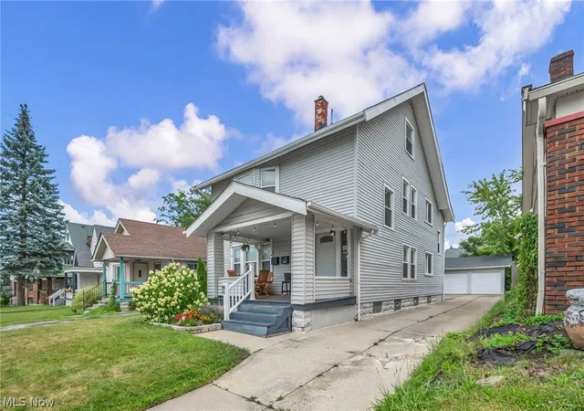 Photo 2 of Sale Pending at 2203 Bunts Rd, Lakewood, OH 44107 | MLS# 5235097 | Listing updated on 2026-09-09