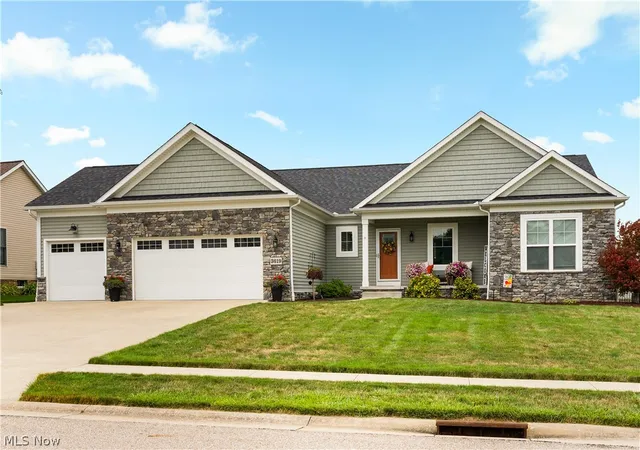 Photo 1 of Sale Pending at 3619 Sandgate St Nw, North Canton, OH 44720 | MLS# 5235550 | Listing updated on 2026-09-18