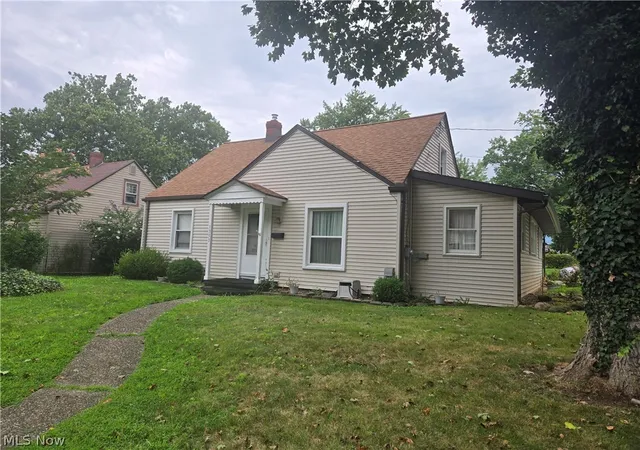Photo 1 of Sale Pending at 1353 Eastwood Ave, Akron, OH 44305 | MLS# 5235981 | Listing updated on 2026-09-03