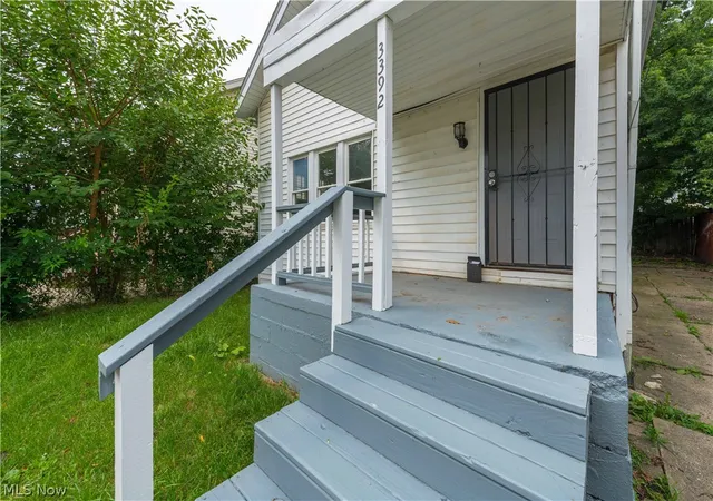 Photo 3 of Single family home for sale at 3392 W 91st Street, Cleveland, OH 44102 | MLS# 5235557 | Listing updated on 2026-09-16