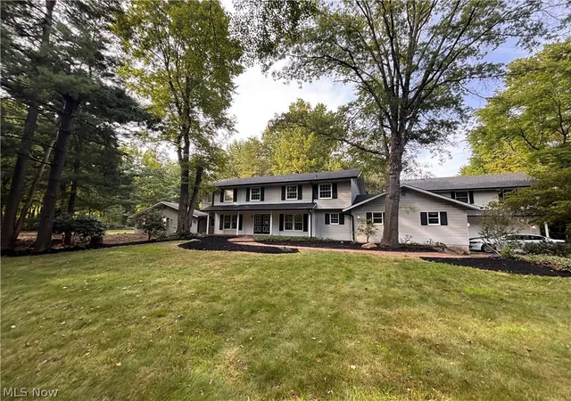 Single family home for sale at 5683 Chestnut Ridge Rd, Hubbard, OH 44425 | MLS# 5235830