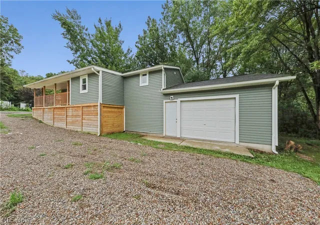 Photo 2 of Single family home for sale at 5519 N Freedom St, Ravenna, OH 44266 | MLS# 5219485 | Listing updated on 2026-09-09