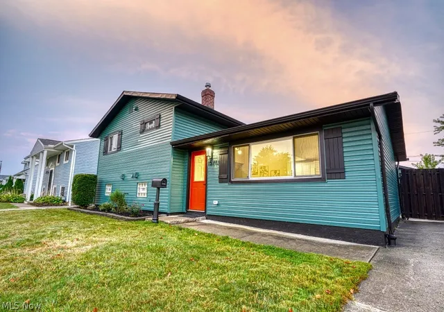 Photo 1 of Sale Pending at 15713 Holland Rd, Brook Park, OH 44142 | MLS# 5235861 | Listing updated on 2026-09-27