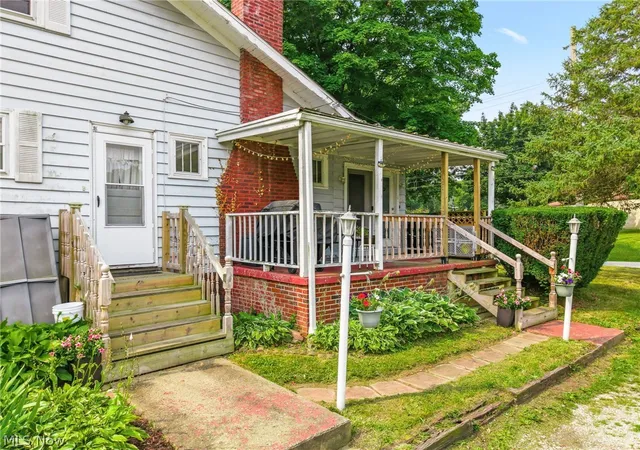Photo 3 of Single family home for sale at 823 N Rockhill Ave, Alliance, OH 44601 | MLS# 5231341 | Listing updated on 2026-09-11