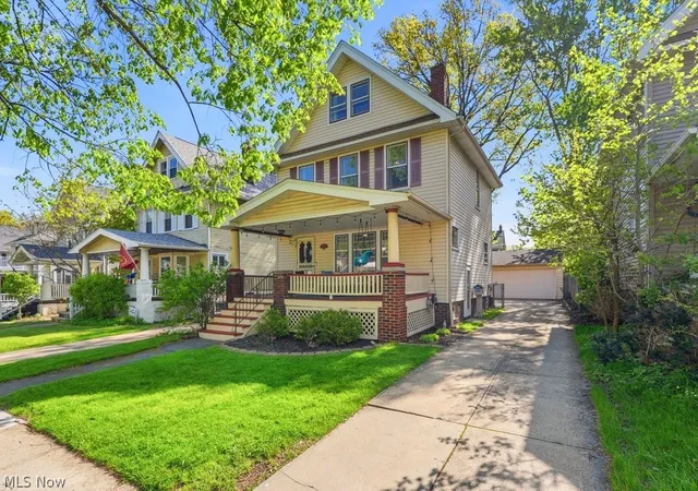 Photo 2 of Sale Pending at 1605 Warren Rd, Lakewood, OH 44107 | MLS# 5236188 | Listing updated on 2026-09-10