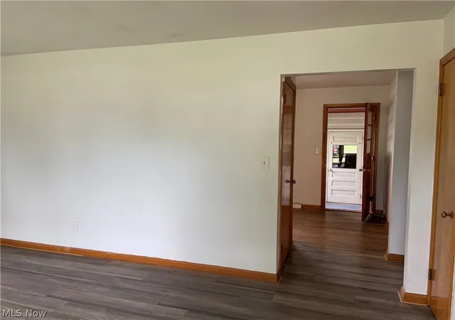 Photo 4 of Sale Pending at 917 Kaderly St NW, New Philadelphia, OH 44663 | MLS# 5235279 | Listing updated on 2026-09-02