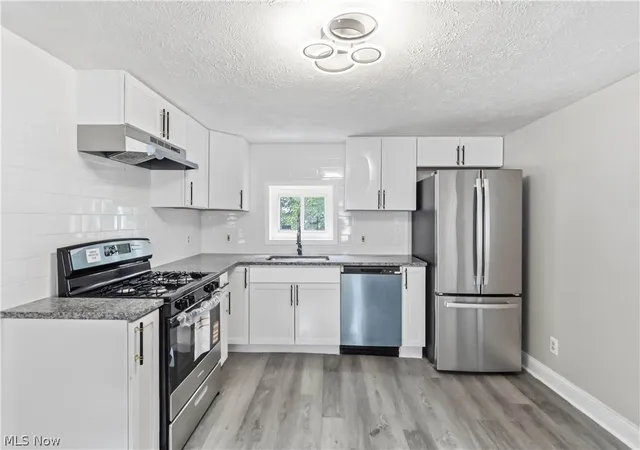 Photo 2 of Single family home for sale at 3129 W 31st Street, Cleveland, OH 44109 | MLS# 5219345 | Listing updated on 2026-09-21