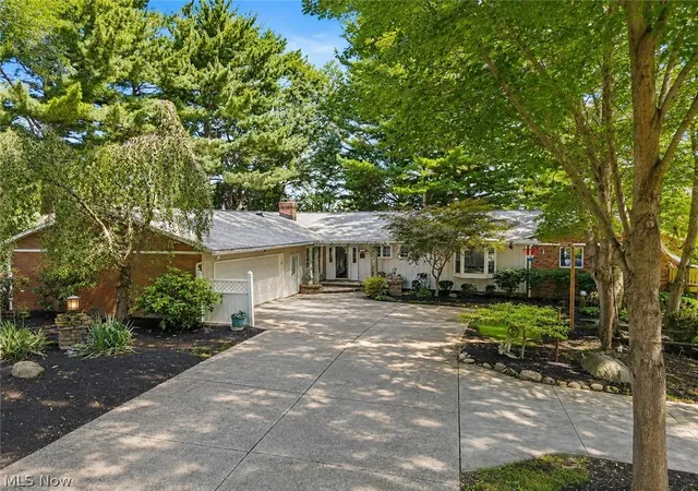 Photo 2 of Single family home for sale at 671 S Sheraton Dr, Coventry Township, OH 44319 | MLS# 5223858 | Listing updated on 2026-09-09