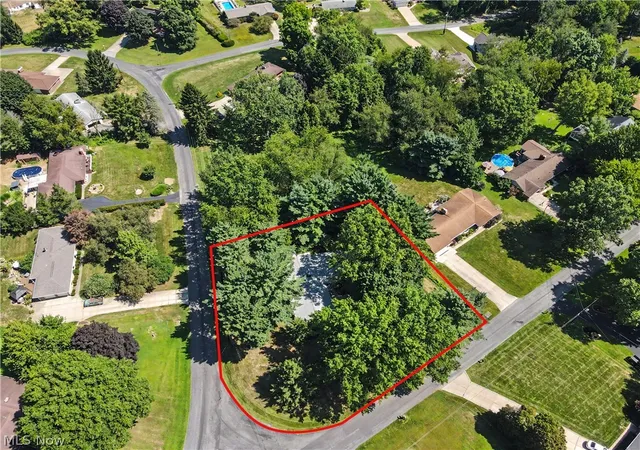 Photo 50 of Single family home for sale at 671 S Sheraton Dr, Coventry Township, OH 44319 | MLS# 5223858 | Listing updated on 2026-09-09