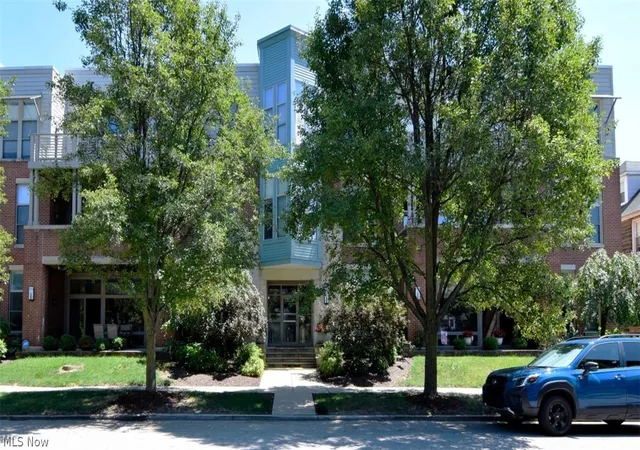 Photo 2 of Condo for sale at 2079 Random Rd #102, Cleveland, OH 44106 | MLS# 5236275 | Listing updated on 2026-09-15
