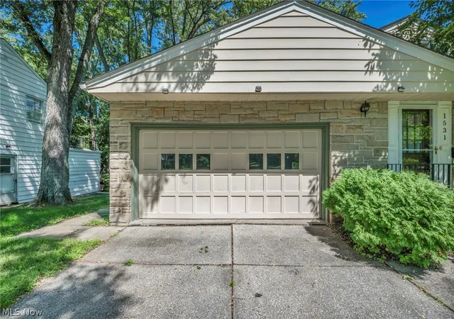 Photo 3 of Single family home for sale at 1531 Burlington Rd, Cleveland, OH 44118 | MLS# 5236294 | Listing updated on 2026-09-04