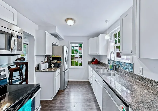 Photo 2 of Sale Pending at 2579 Saybrook Rd, University Heights, OH 44118 | MLS# 5236307 | Listing updated on 2026-09-18