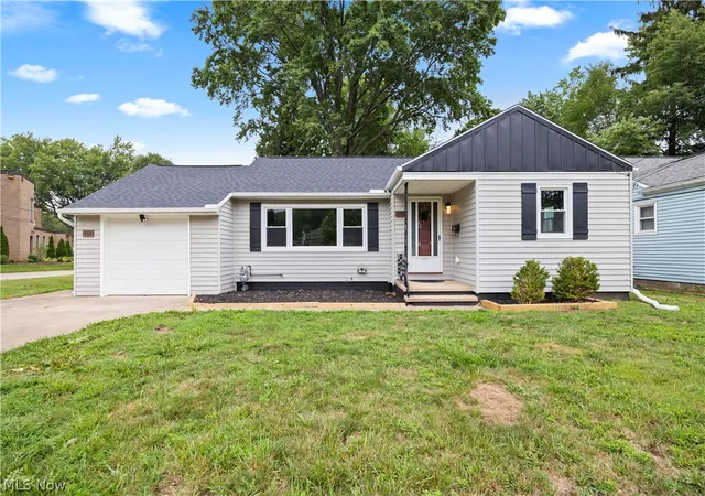 Photo 1 of Sale Pending at 216 Kraft St, Berea, OH 44017 | MLS# 5236132 | Listing updated on 2026-09-12