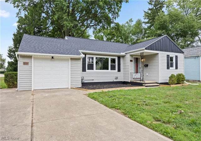 Photo 2 of Sale Pending at 216 Kraft St, Berea, OH 44017 | MLS# 5236132 | Listing updated on 2026-09-12