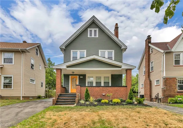 Photo 1 of Single family home for sale at 3498 Tullamore Rd, Cleveland Heights, OH 44118 | MLS# 5212562 | Listing updated on 2026-09-13