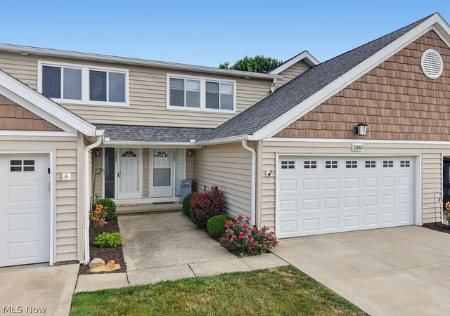 Condo for sale at 1203 Cyn View Rd, Northfield, OH 44067 | MLS# 5236322
