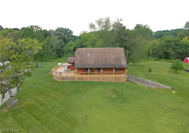 Photo 3 of Single family home for sale at 827 Darnold Rd, Vincent, OH 45784 | MLS# 5236332 | Listing updated on 2026-09-04