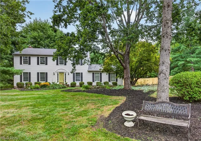 Photo 2 of Sale Pending at 7671 Salem Dr, Hudson, OH 44236 | MLS# 5234550 | Listing updated on 2026-09-14