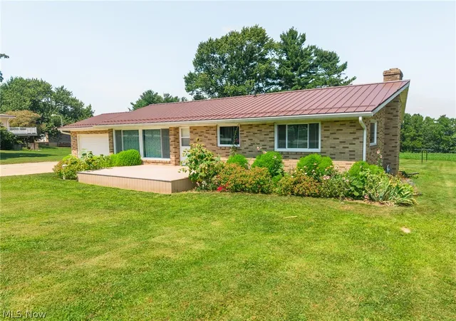 Photo 3 of Sale Pending at 14138 Nussbaum Rd, Dalton, OH 44618 | MLS# 5235723 | Listing updated on 2026-09-11