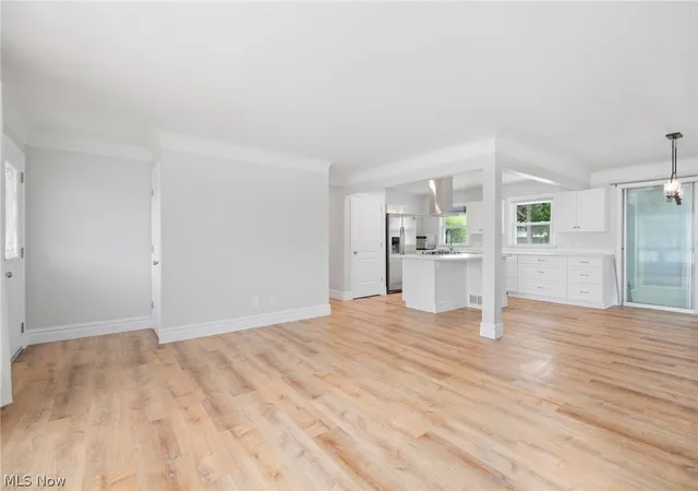 Photo 3 of Single family home for sale at 6904 Reid Dr, Cleveland, OH 44130 | MLS# 5235878 | Listing updated on 2026-09-03