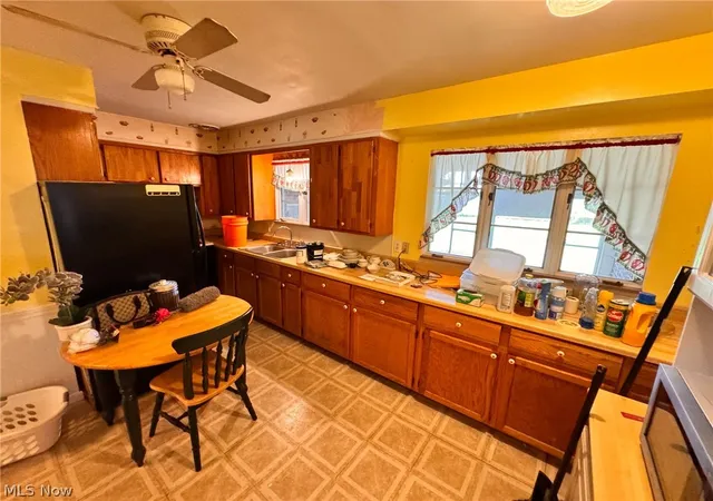 Photo 2 of Sale Pending at 504 33rd Street NW, Canton, OH 44709 | MLS# 5236440 | Listing updated on 2026-09-11