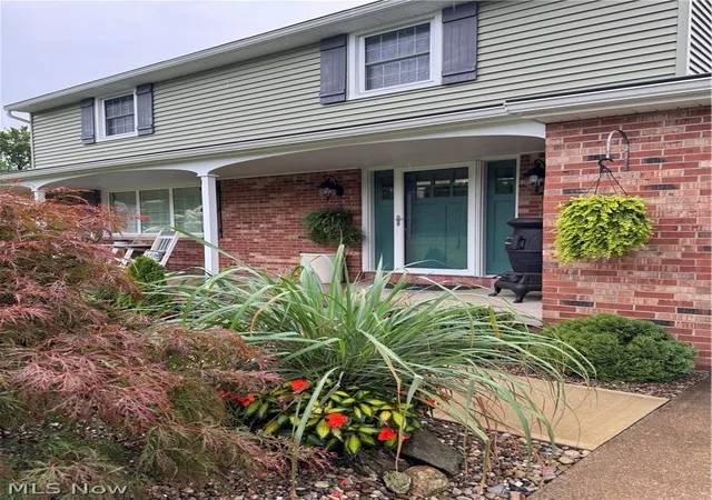 Photo 3 of Single family home for sale at 8420 W Ridge Rd, Elyria, OH 44035 | MLS# 5235907 | Listing updated on 2026-10-07