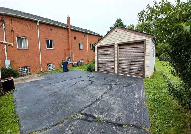 Photo 3 of Sale Pending at 225 Ohio Ave, Mc Donald, OH 44437 | MLS# 5236486 | Listing updated on 2026-09-13