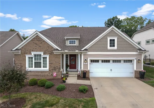 Photo 1 of Single family home for sale at 3701 Falcon Ridge Dr, Medina, OH 44256 | MLS# 5235881 | Listing updated on 2026-09-03