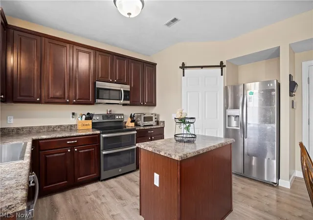 Photo 3 of Single family home for sale at 37970 Terrell Dr, North Ridgeville, OH 44039 | MLS# 5235971 | Listing updated on 2026-09-02