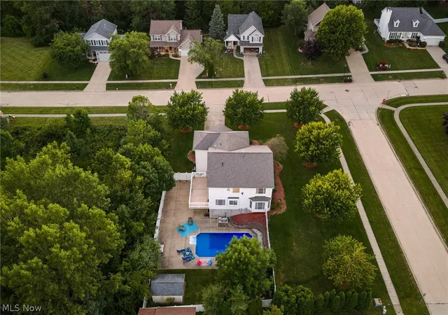 Photo 3 of Single family home for sale at 4851 Gateway Dr, Medina, OH 44256 | MLS# 5231186 | Listing updated on 2026-09-10