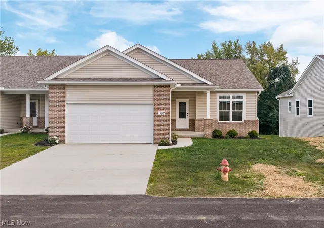 Photo 1 of Condo for sale at 1119 Queen Anne Dr Nw, Massillon, OH 44647 | MLS# 5236068 | Listing updated on 2026-10-05