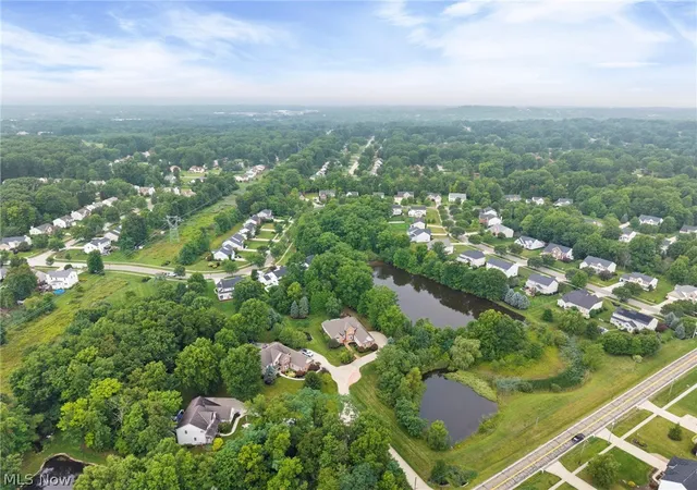 Photo 3 of Sale Pending at 9240 Chamberlin Rd, Twinsburg, OH 44087 | MLS# 5236148 | Listing updated on 2026-09-02